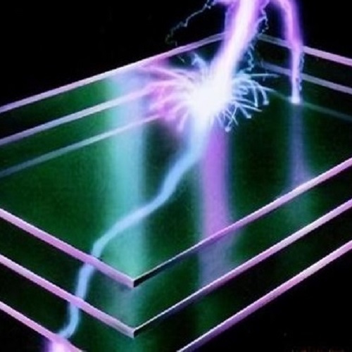 Propiedades físicas y aplicaciones del vidrio conductor FTO