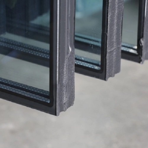 Vidrio aislado por calor: alta eficiencia en el aislamiento, mejora la comodidad